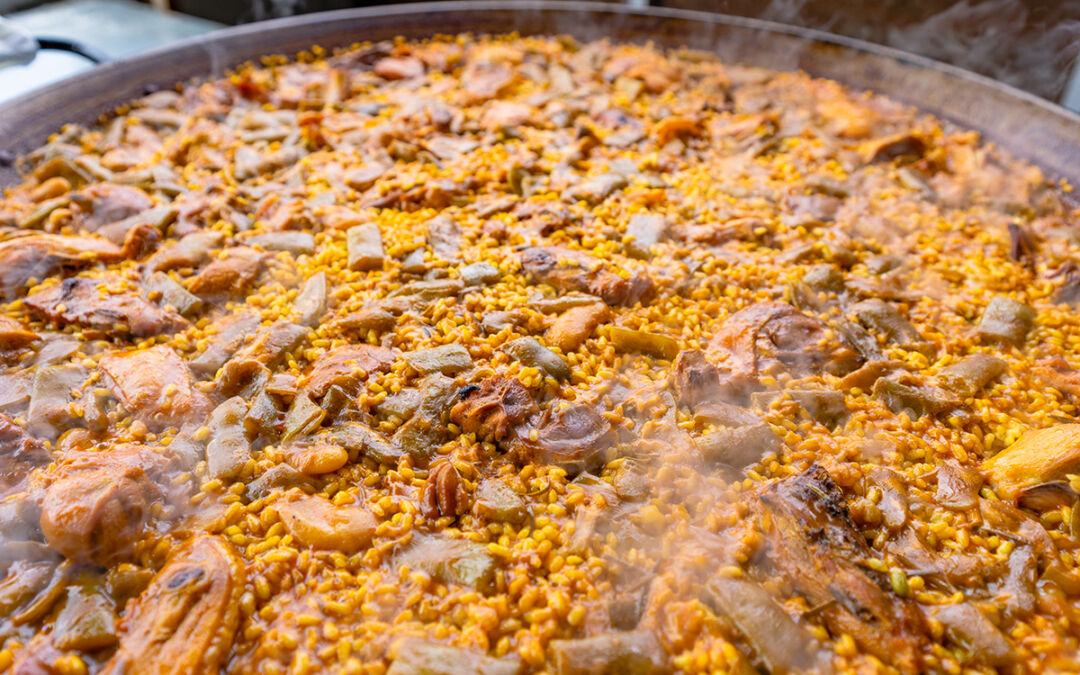 Proporciones de arroz y agua para una paella perfecta