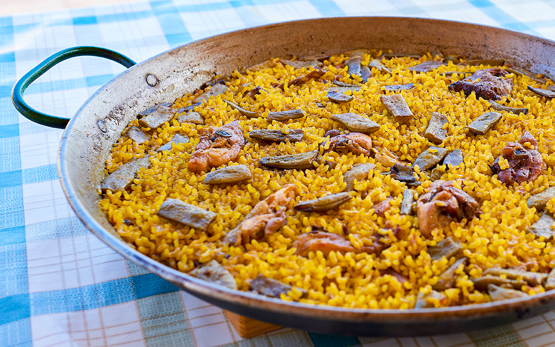 La paella engorda: mitos y realidades nutricionales