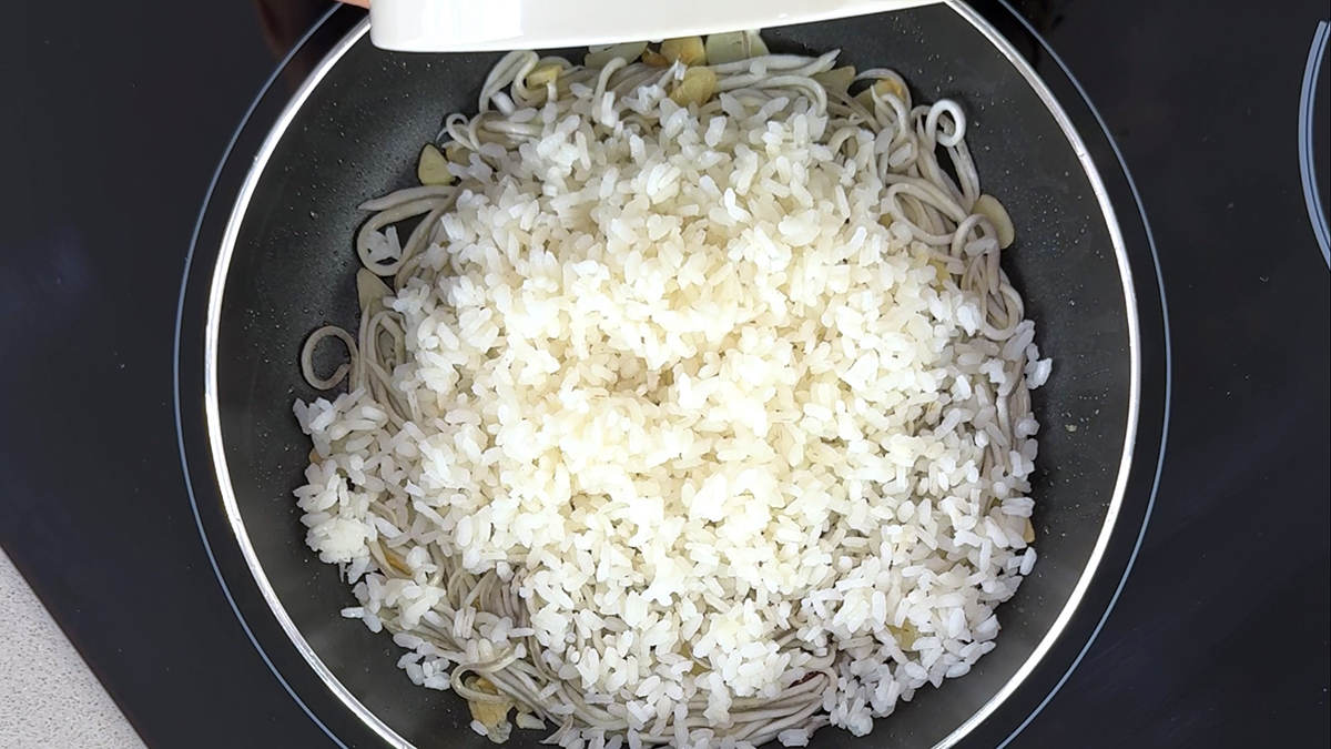 arroz con gulas