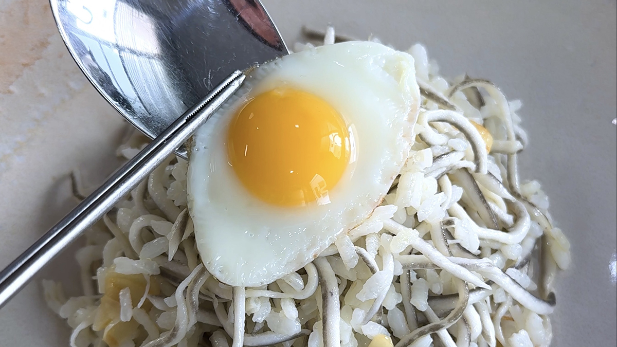 arroz con gulas